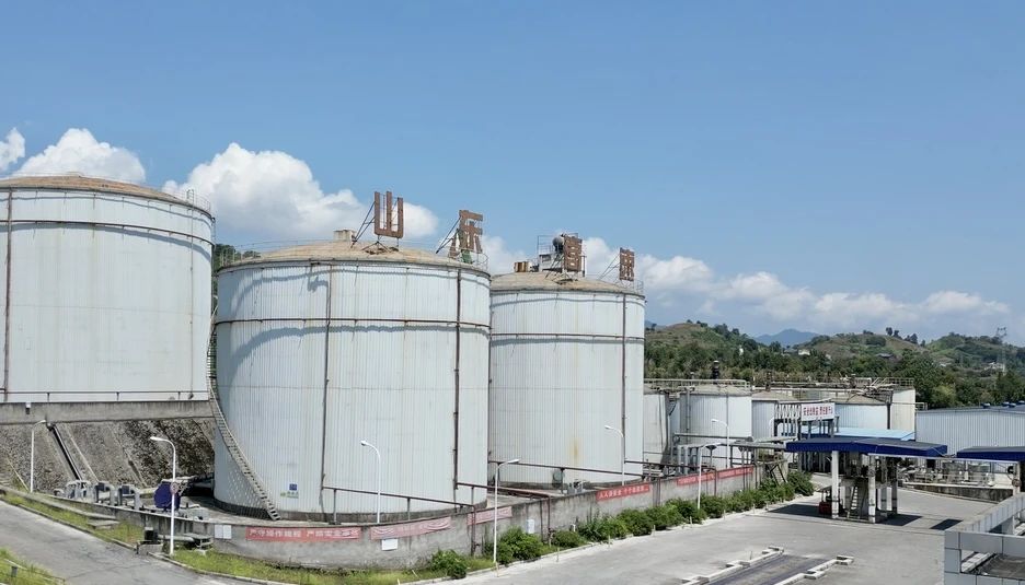 山東高速新材料集團(tuán)權(quán)屬單位榮獲2024年度“涪陵區(qū)和諧勞動(dòng)關(guān)系A(chǔ)A級(jí)企業(yè)”稱號(hào)